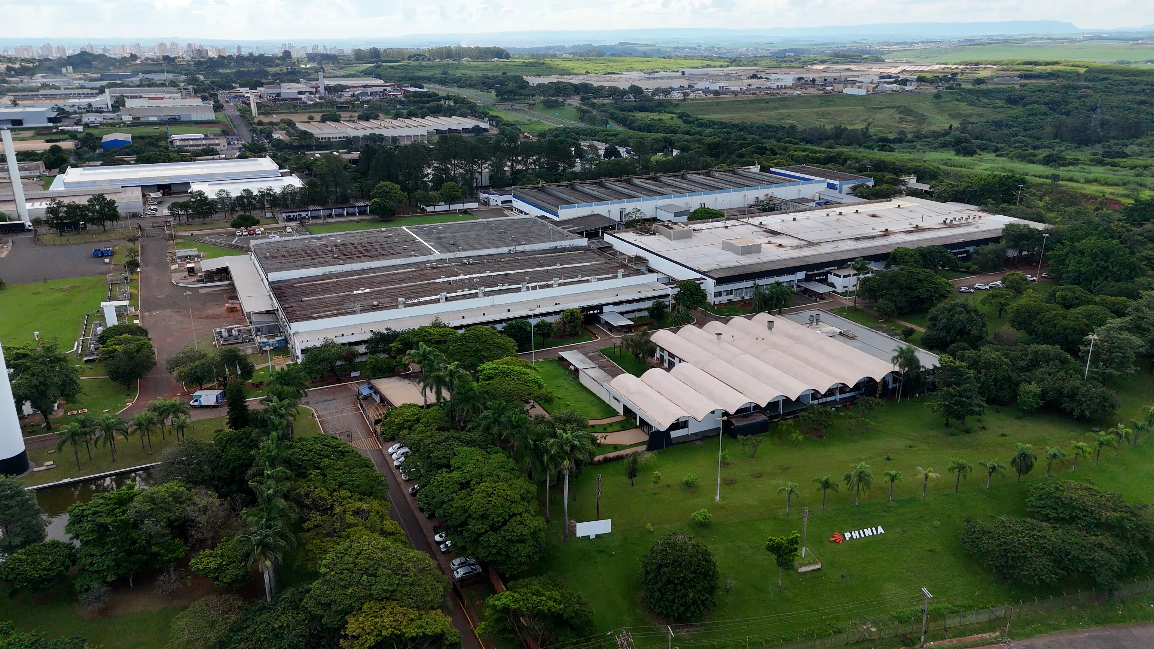 PHINIA nacionaliza produção de injetores GDi de alta pressão e reforça avanço da injeção direta no Brasil